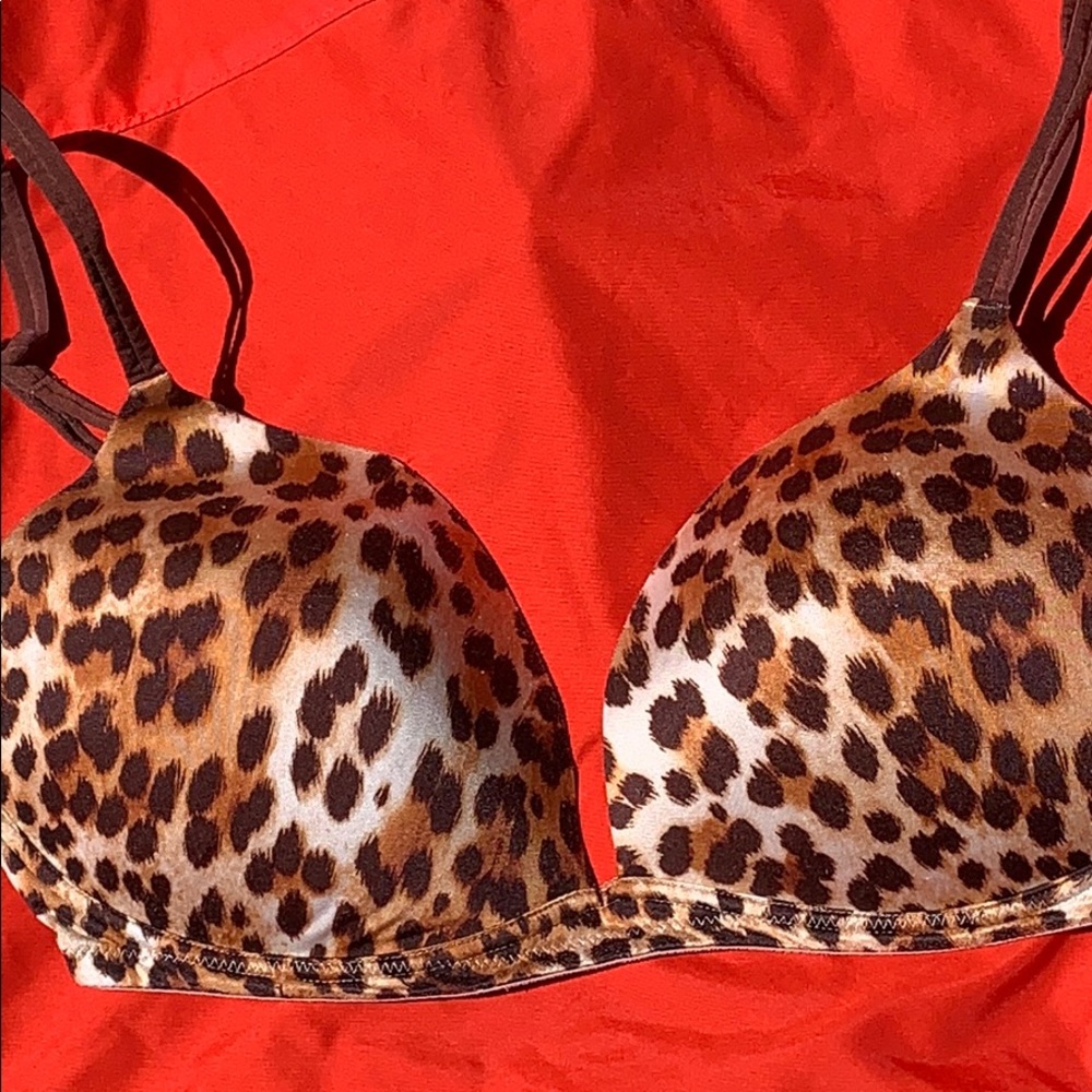 Victoria’s Secret VS animal print bra 38 C padded